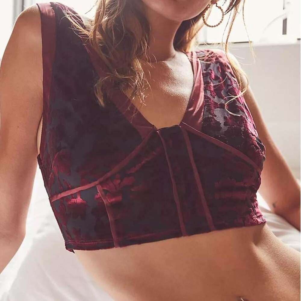 Free People Women's Burgundy and Red Crop-top
